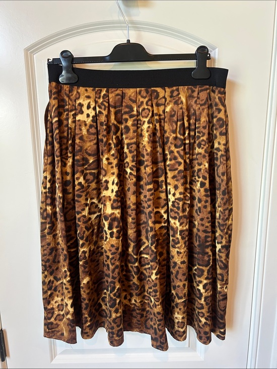 Ruby Rd. Dresses & Skirts - Ruby Rd. Leopard Print A-Line Skirt in Brown and Black